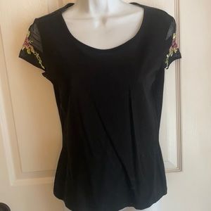 Women’s black Escada Tee top with sequin shoulders size 34 EUC